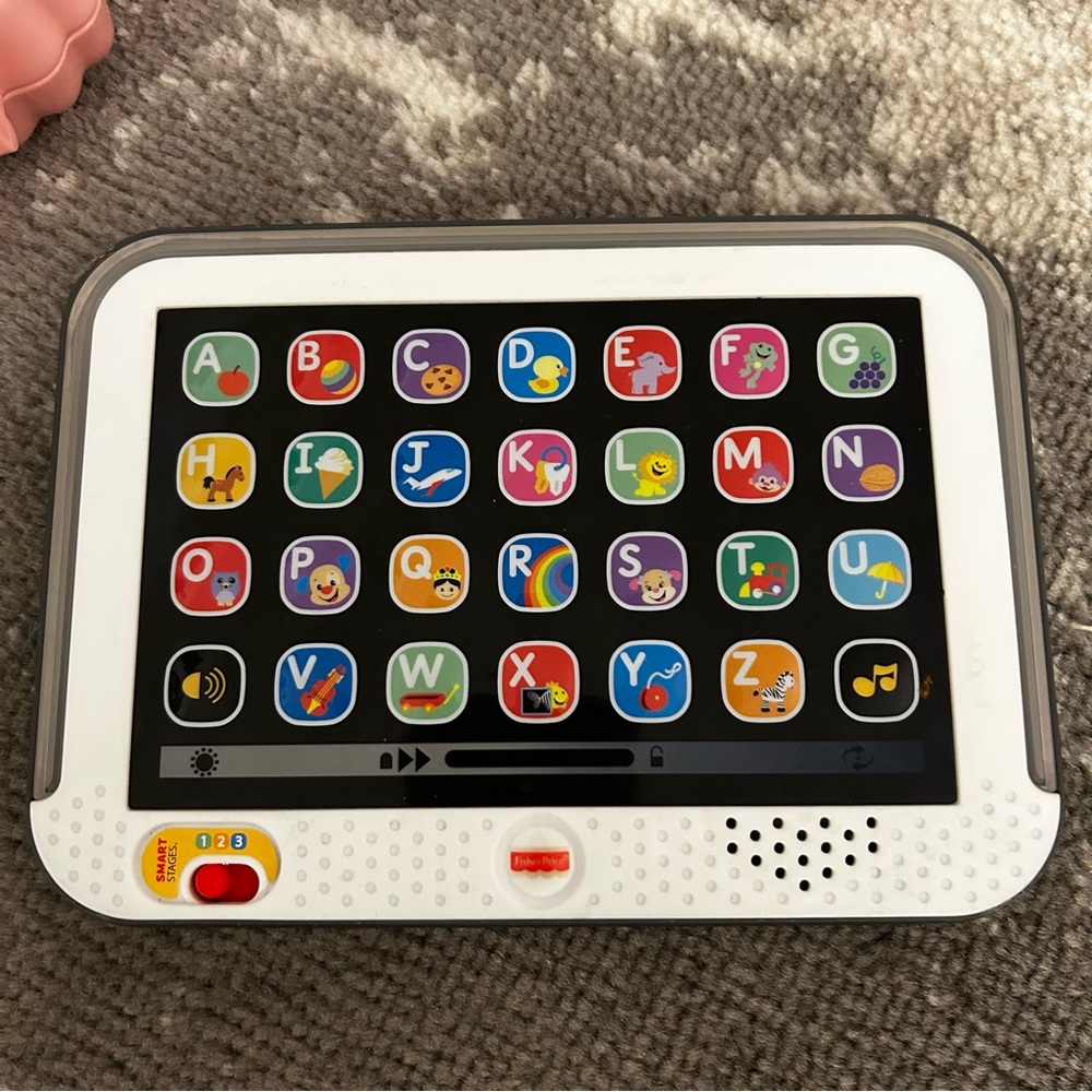 Fisher-Price Laugh and Learn Pretend Tablet